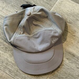 REI Hat, Mesh Running Cap, Ultralight, Reflective Accents, Packable, Strapback